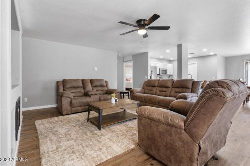 1707 Desert Rose Trl, San Tan Valley, AZ 85143-4421
