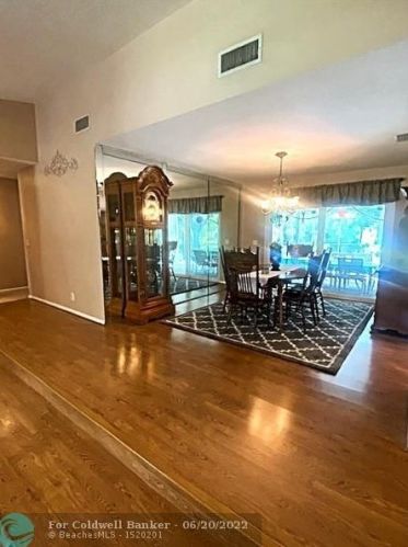 12151 Old Country Rd, West Palm Beach FL  33414-4816 exterior