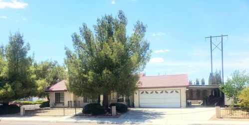 12284 Cortez Dr, Victorville, CA 92392-9228