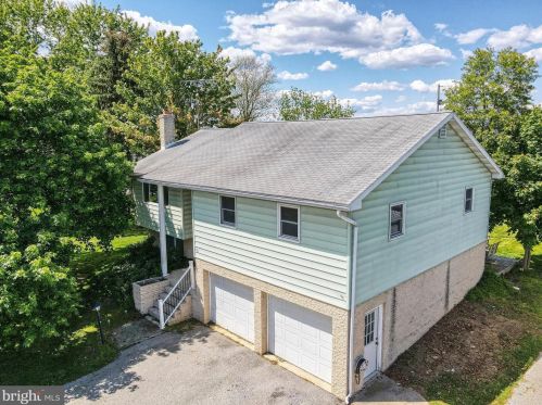 1847 Orrstown Rd, Lees Cross Roads, PA 17257-8808