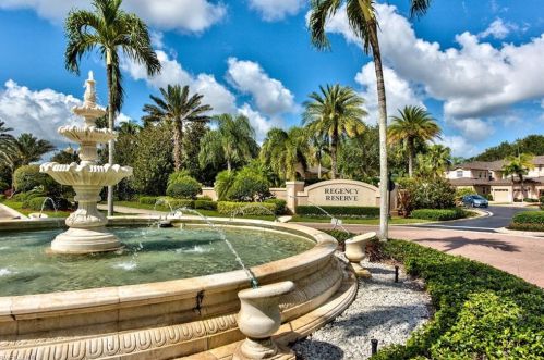 817 Regency Reserve Cir, Naples, FL 34119-2338