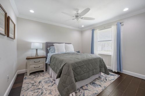 2904 Appaloosa Trl, West Palm Beach FL  33414-7639 exterior