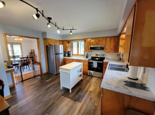 2421 Hewitt St, La Crosse WI  54601-7665 exterior
