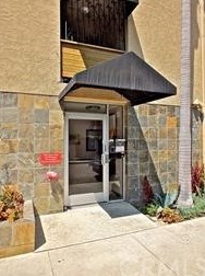 5898 Naples Plz, Long Beach CA  90803-5096 exterior