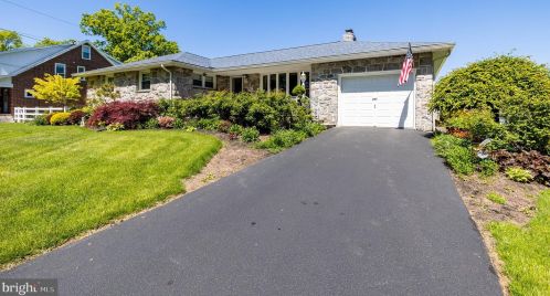 237 Keim St, Pottstown PA  19464-6029 exterior