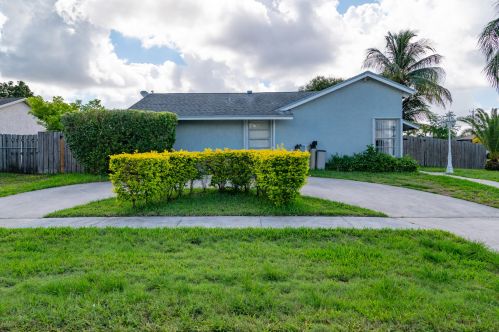 1034 Sonata Way, West Palm Beach, FL 33411-3110