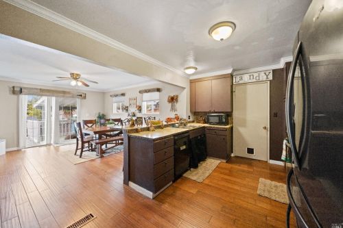 266 Hillcrest Ave, Benicia CA  94510-2225 exterior