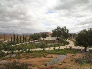 22389 Mcpherson Rd, Perris, CA 92570-6261