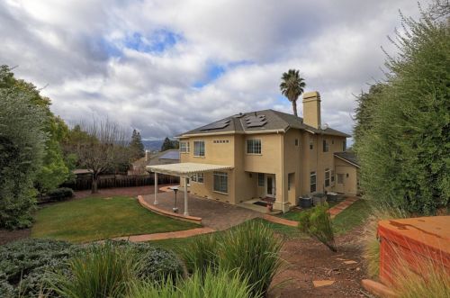 2880 Vista Del Valle, Morgan Hill CA  95037-3952 exterior