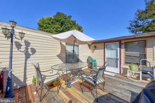 33520 Daisy St, Lewes DE  19958-5322 exterior