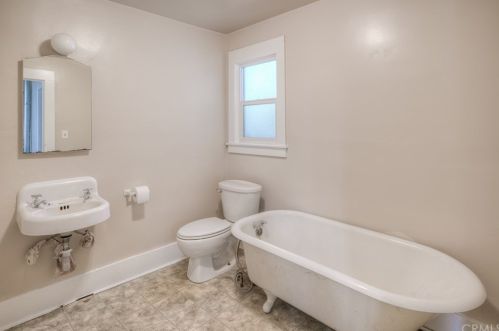 2090 Wilcox Ave, Oroville CA  95966-5442 exterior