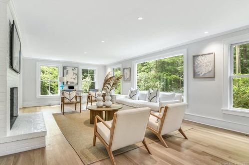 289 Wahackme Rd, New Canaan CT  06840-3935 exterior