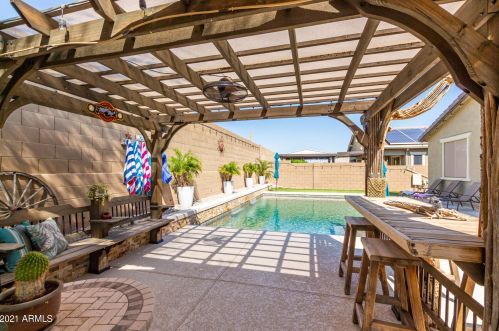 15776 Desert Hills Dr, Sun City AZ  85379-1006 exterior