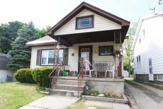 239 Linden St, Schenectady, NY 12304-1228
