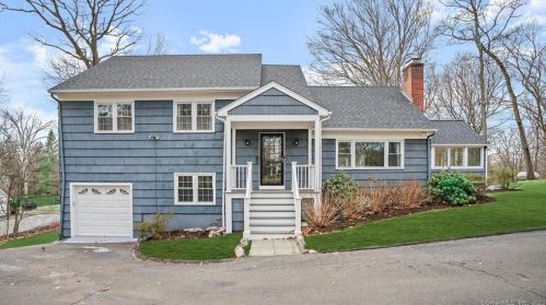 75 Nubel Ln, New Canaan, CT 06840-6913