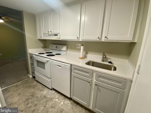 127 Oberlin Ter, Lansdale PA  19446-4955 exterior