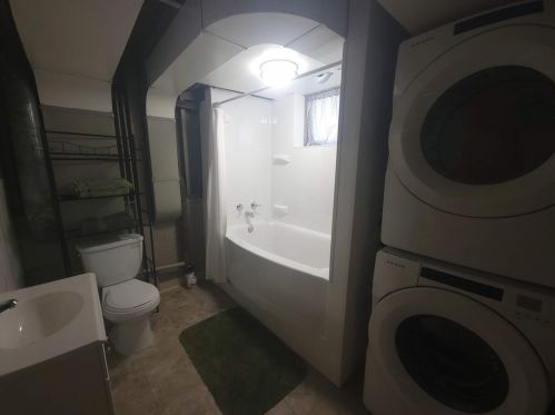 6279 Poketa Rd, Verona PA  15147-3305 exterior