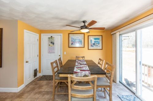 33 Hopkins Ave, Providence RI 02919-1505 exterior