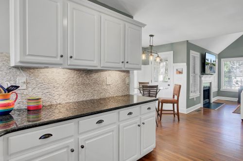 287 Mount Royall Dr, Mount Pleasant SC  29464-6276 exterior