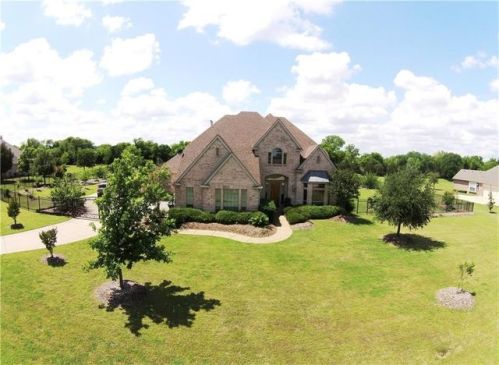 901 Saddlebrook Dr, Allen, TX 75002-7687