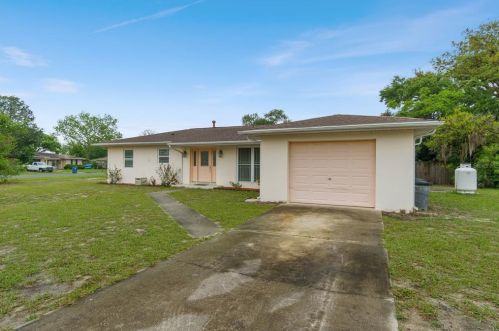 6205 Kimball Ct, Brooksville FL  34606-5632 exterior