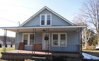 1113 Ridge Rd, Glens Falls, NY 12804-6915