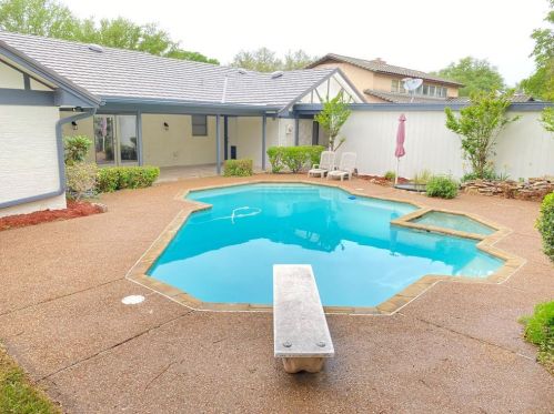 3924 Diamond Loch, Fort Worth TX  76180-8716 exterior