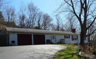 105 Van Leuven Dr, Defreestville, NY 12144-9730
