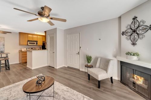 2730 Somerset Park Cir, San Jose, CA 95132-2277