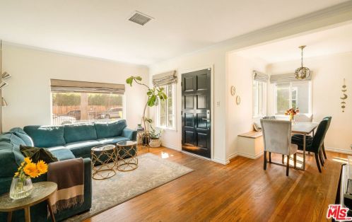 11027 Hatteras St, North Hollywood, CA 91601-1314