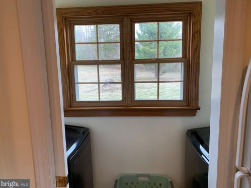 13725 Post Oak Rd, Spotsylvania VA  22551-5443 exterior