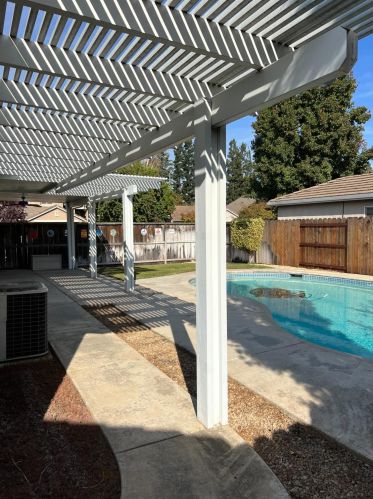 124 Harvest Ln, Lodi, CA 95242-8338