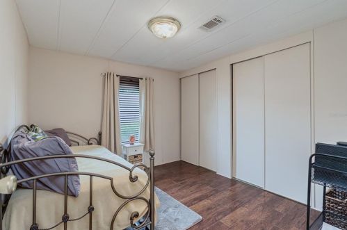 1611 Foxway Dr, Lakeland FL  33810-3017 exterior