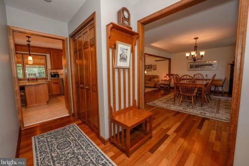 139 Maple Leaf Ln, Pottstown PA 19464-1563 exterior