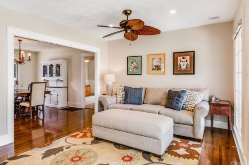 1604 Hickory Ave, Torrance CA 90503-7219 exterior