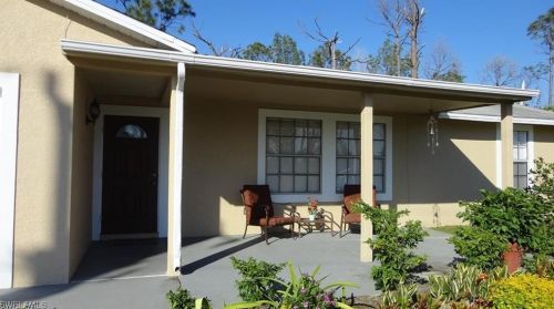 2710 Rena Ln, Lehigh Acres, FL 33971-5524