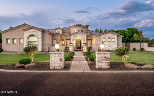2218 Orleans Dr, Gilbert, AZ 85298-0322