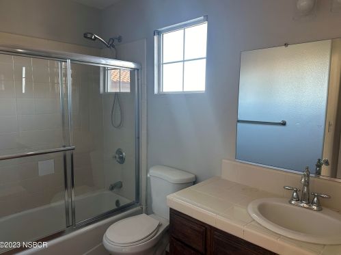 1410 Mesa View Ln, Santa Maria CA  93454-2573 exterior