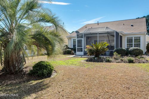 37 Rose Bush Ln, Bluffton SC  29909-6093 exterior