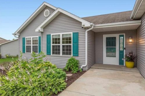 109 Green Ash Ln, Watertown WI  53094-5601 exterior