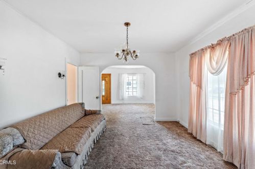 409 10th St, Santa Paula CA  93060-2123 exterior