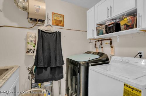 26 Casco Ct, Lakewood NJ  08701-5779 exterior