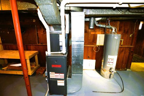 911 Broadway St, Mishawaka IN  46545-5933 exterior