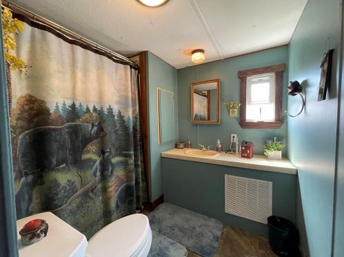 15 Cedar St, Columbia NH  03576-3106 exterior