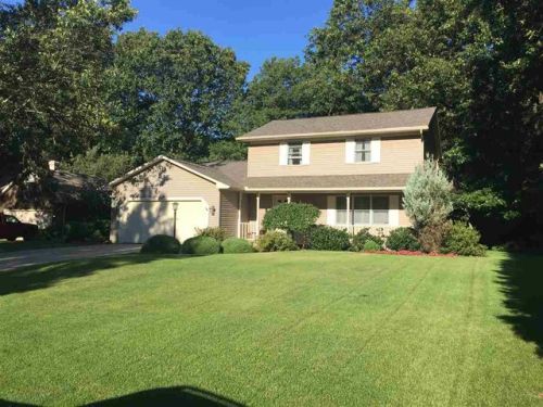 50779 Sherwood Dr, Granger, IN 46530-7544