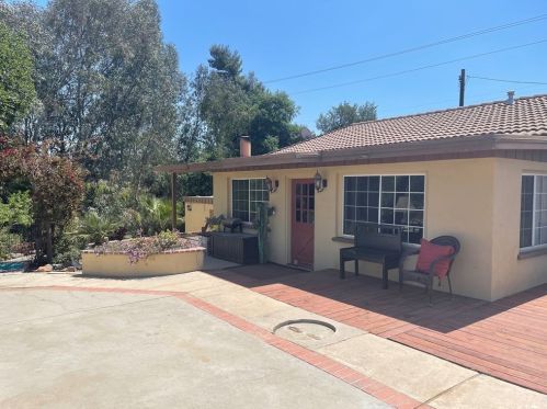 25420 Bundy Canyon Rd, Menifee, CA 92584-9382