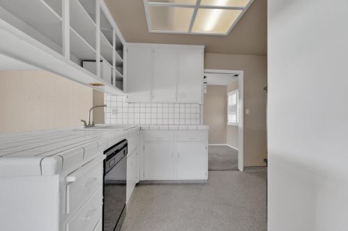 945 Madison Ave, Los Banos CA 93635-4820 exterior