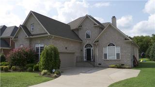 5214 Saint Ives Dr, Murfreesboro, TN 37128-4589