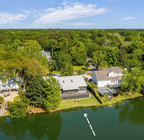 585 Marshgrass Blvd, Mount Pleasant SC  29464-2647 exterior