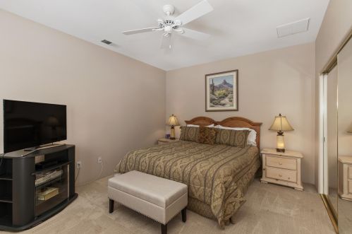 122 Kavenish Dr, Rancho Mirage CA  92270-3244 exterior